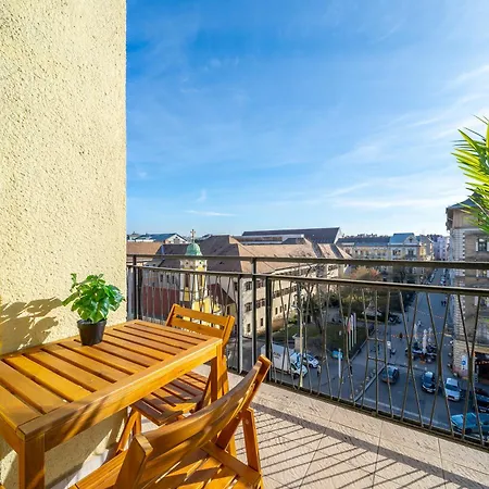 Time Out Suites With Terrace - R30 Budapest Exterior photo